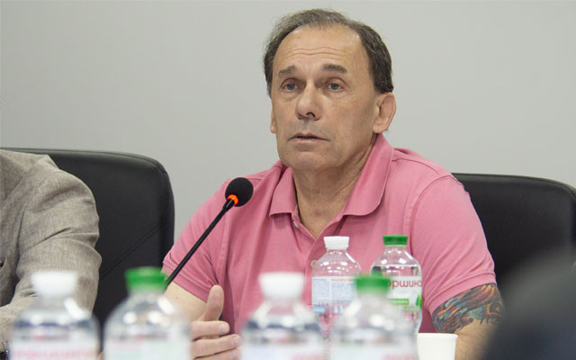 Консультації експертів, захист таємниці і статус спеціалістів: що турбує захист