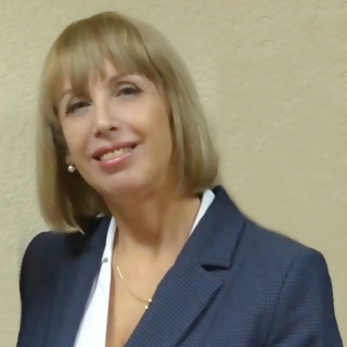 Дяченко Звенислава Мирославівна | Єдиний реєстр адвокатів України