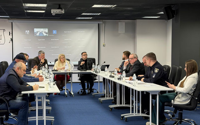 Недопуск адвокатів до підзахисних в ІТТ: дискусія в НААУ