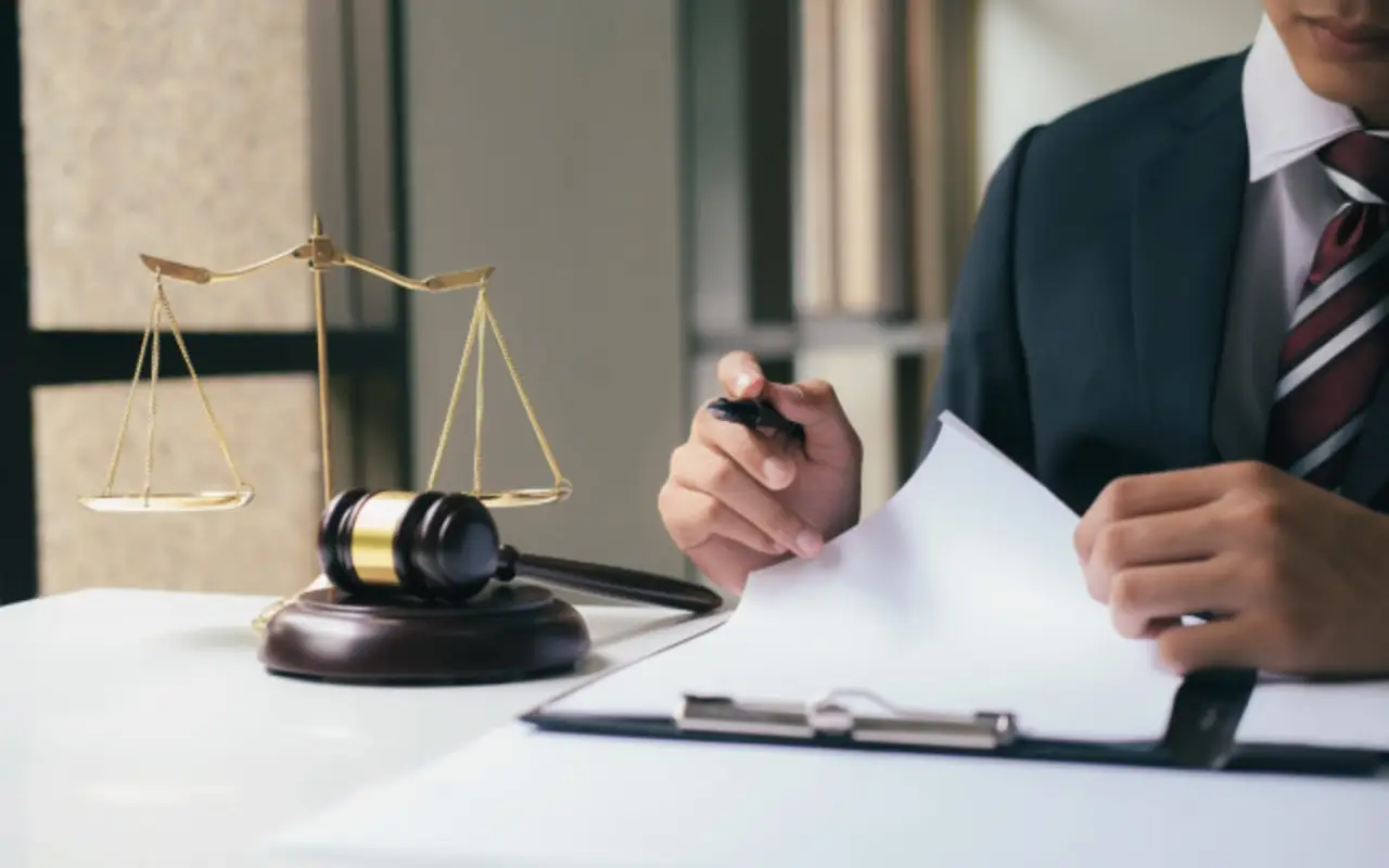 ВС розмежував способи реагування на ігнорування адвокатського запиту