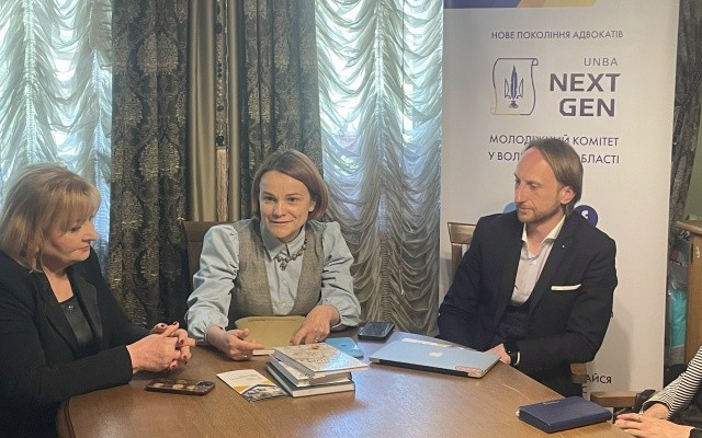 У Луцьку адвокатів учили переконувати словом