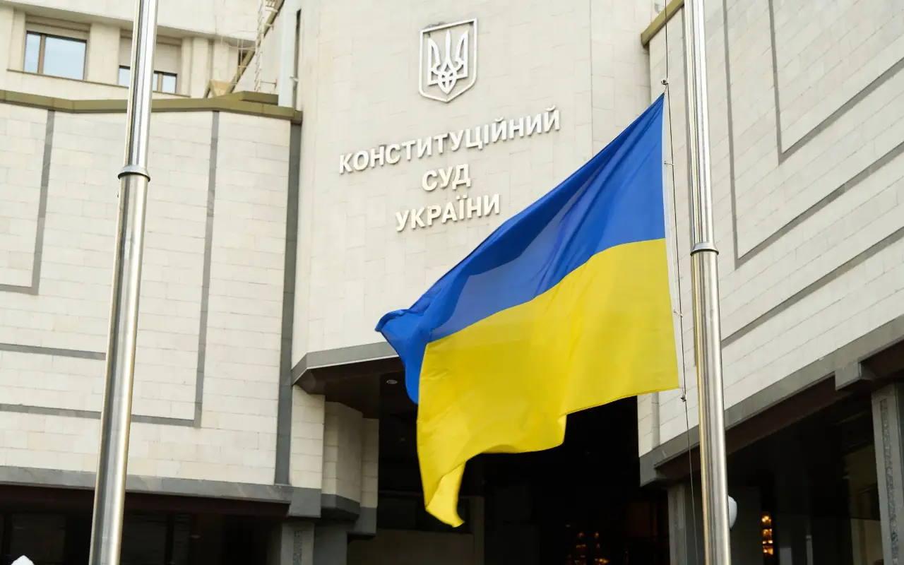 КСУ: безальтернативне тримання під вартою порушує рівність і гідність військових