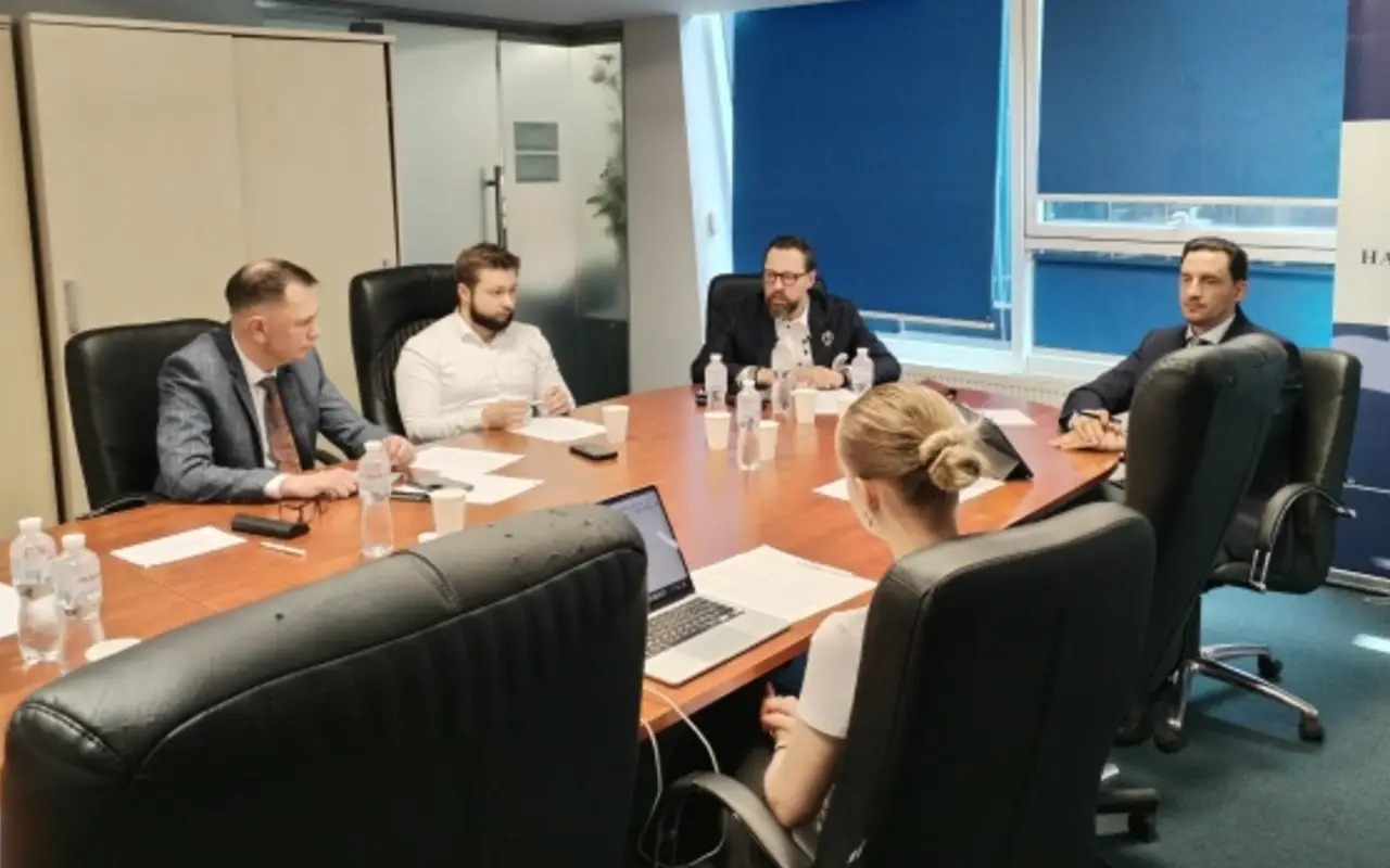 Професійні стандарти адвоката і помічника підготують в НААУ
