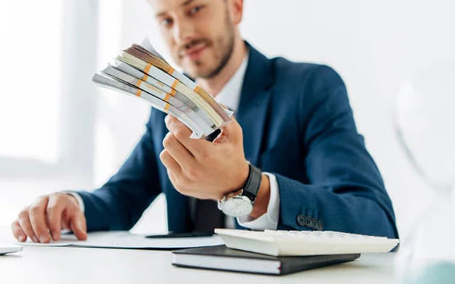 Оплата праці у проєкті нового Трудового кодексу: що пропонує Кабмін