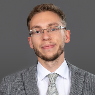 Крикун-Труш Артем Вікторович | Єдиний реєстр адвокатів України